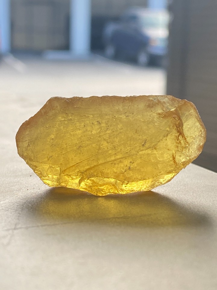 rock-pine-resin-pine-tree-rosin-american-made-highest-quality