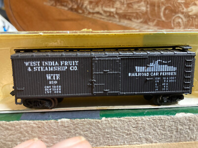 MINITRIX N SCALE WEST INDIA FRUIT AND STEAMSHIP COMPANY WOODSIDE BOXCAR