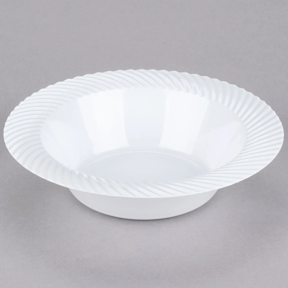 White Disposable Plastic Soup/Dessert Bowls, Can Use in Microwave, 12oz - Image 2 of 2