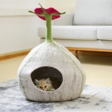 Floral Top Cat Cave| Wool Cat House Made Of 100% Natural Wool| Cat Igloo