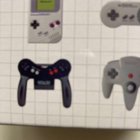 Nintendo Museum Keychain Collection 1983-2017, Virtual Boy & Nintendo DS Set