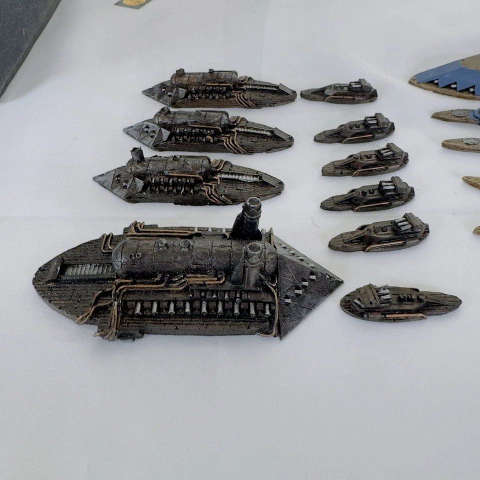 Spartan Uncharted Seas Sábana Santa Magos y Enanos de Hierro Flota Inicial Foto 2 de 4