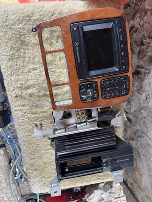 W220 radio system komplett 2x verstärker radio CD wechsler top zustand