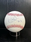 Ichiro Suzuki Signed Baseball Beckett Authenticated COA #G93223