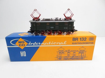 (AT048) Roco 04145S E-Lok BR 132 der DB, H0 DC, OVP