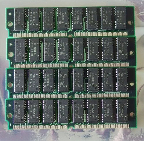 Set 4x Micron MT4C1024DJ-8 1MB 4MB kit 80ns 64-pin SIMM non-parity FPM RAM