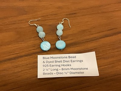 Handwerkliche blaue Mondstein Perle & gefärbte Muschel Scheibe Ohrhänger 925 Haken #7