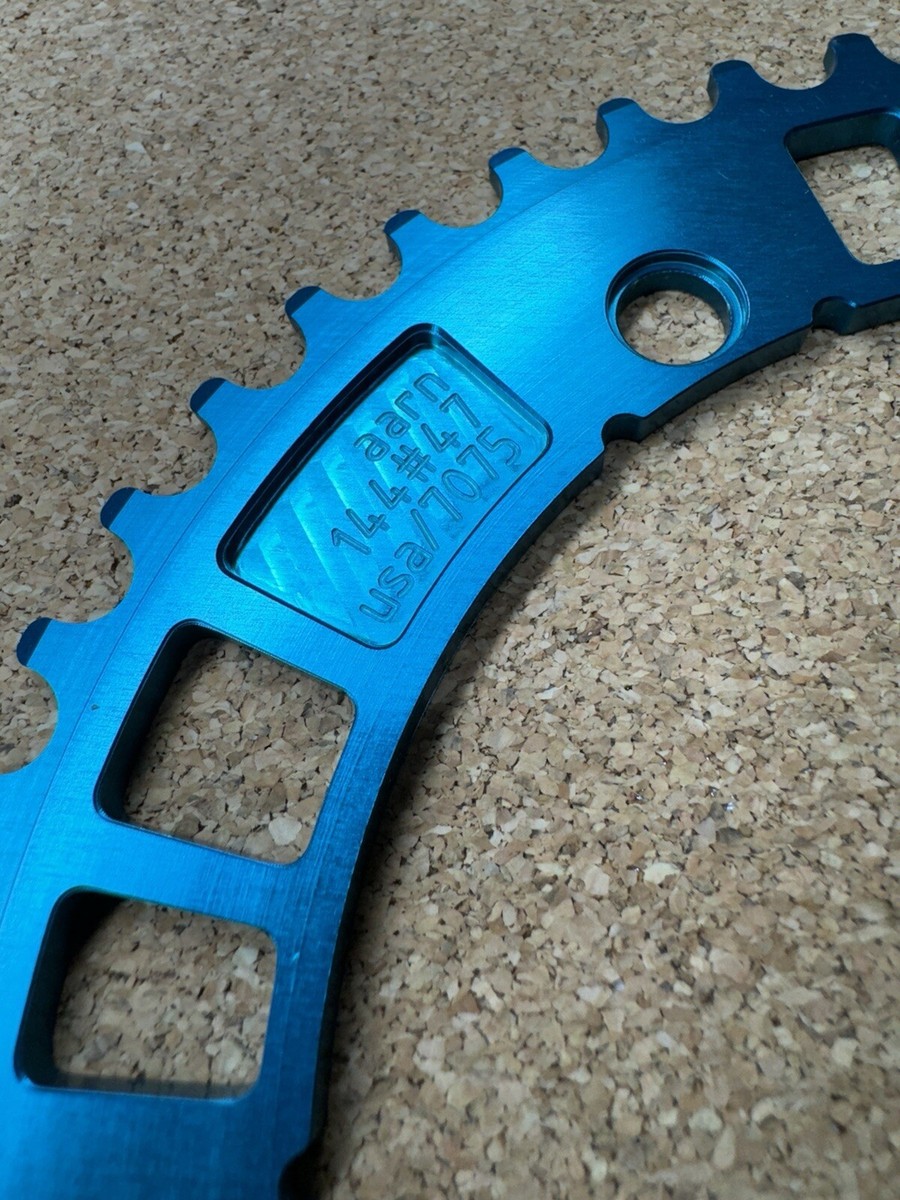 44RN AARN x BLUE LUG BIKES LTD • JAPAN COLLAB • TRACK PISTA 44RN AARN x BLUE LUG BIKES LTD • JAPAN COLLAB • TRACK PISTA