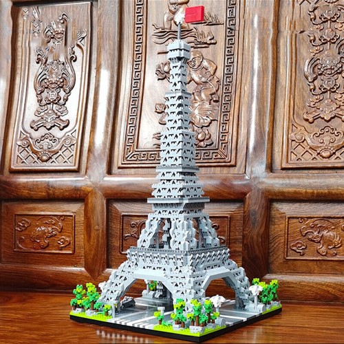 Architecture Eiffel Tower Building Blocks Toy DIY Micro Bricks Set 3585 Pieces - Picture 10 of 10