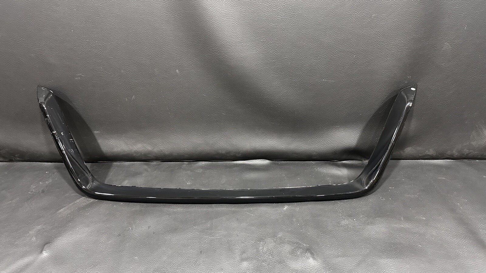 Picture 1 of 12