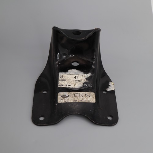 Soporte de resorte delantero Ford OEM EOTZ-5775-D NUEVO EN STOCK - Imagen 2 de 6