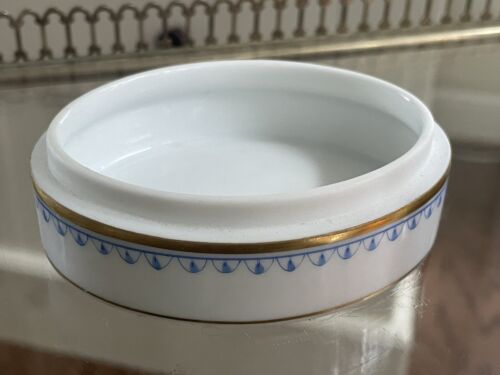 First Edition Herend Replacement Oval Box Bottom ONLY Blue Fishnet Hand Painted - Picture 3 of 11