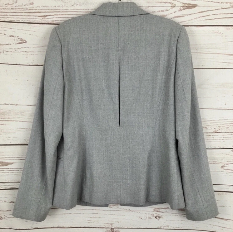 Blazer Carolina Herrera Gris Lana Carrera 8 M Foto 2 de 4