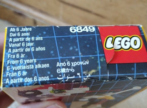 SEALED - Vintage Lego Space 6849 Satellite Patroller 1987 - Picture 4 of 6
