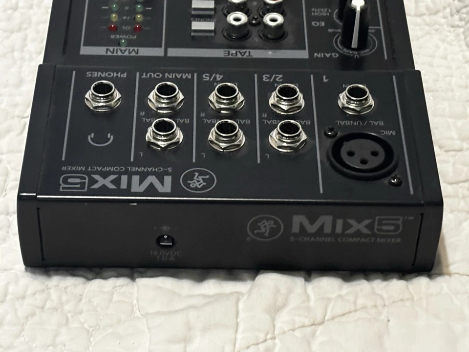 Mackie Mix5 5-Channel Compact Mixer – Desktop Audio Mixer w/ Power Adapter - Image 3 of 4