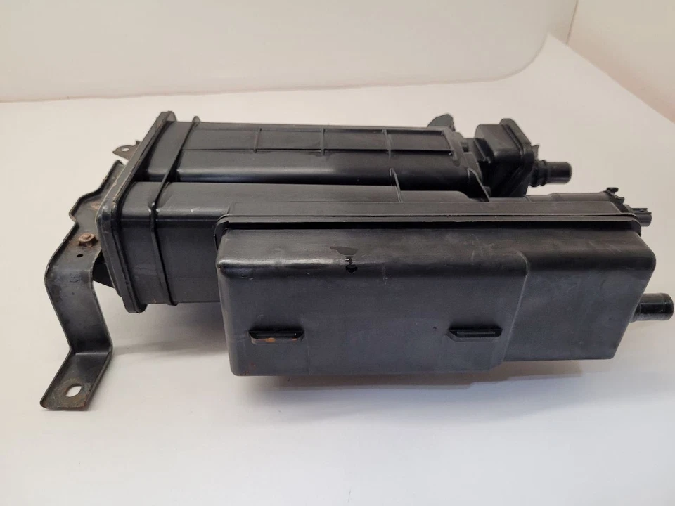 2013 HONDA CR-V Fuel Vapor Canister Foto 2 de 4