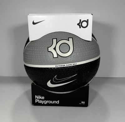 Nike KD Kevin Durant Playground Outdoor Basketball Mid Size New in Box