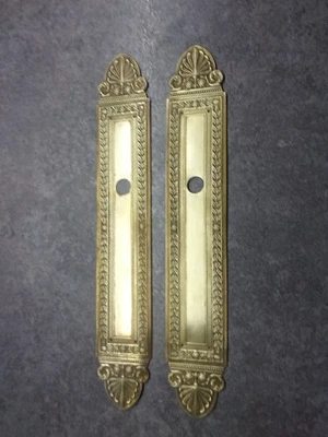 Lot de 2 plaques de propreté anciennes en laiton - Photo 1/2
