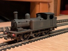 Bachmann 31-055A J72 Tank 68737 BR Black Emblem Professionally Weathered