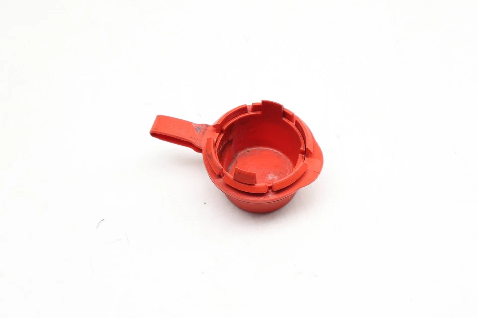 2020-2024 BMW M235I XDRIVE GRAN COUPE - Positive Battery Terminal CAP / Cover - Image 2 of 4