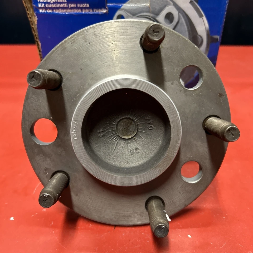 Conjunto de cojinete y buje de rueda trasera 513003 para Pontiac 6000 PTC '88-'89 Foto 2 de 4