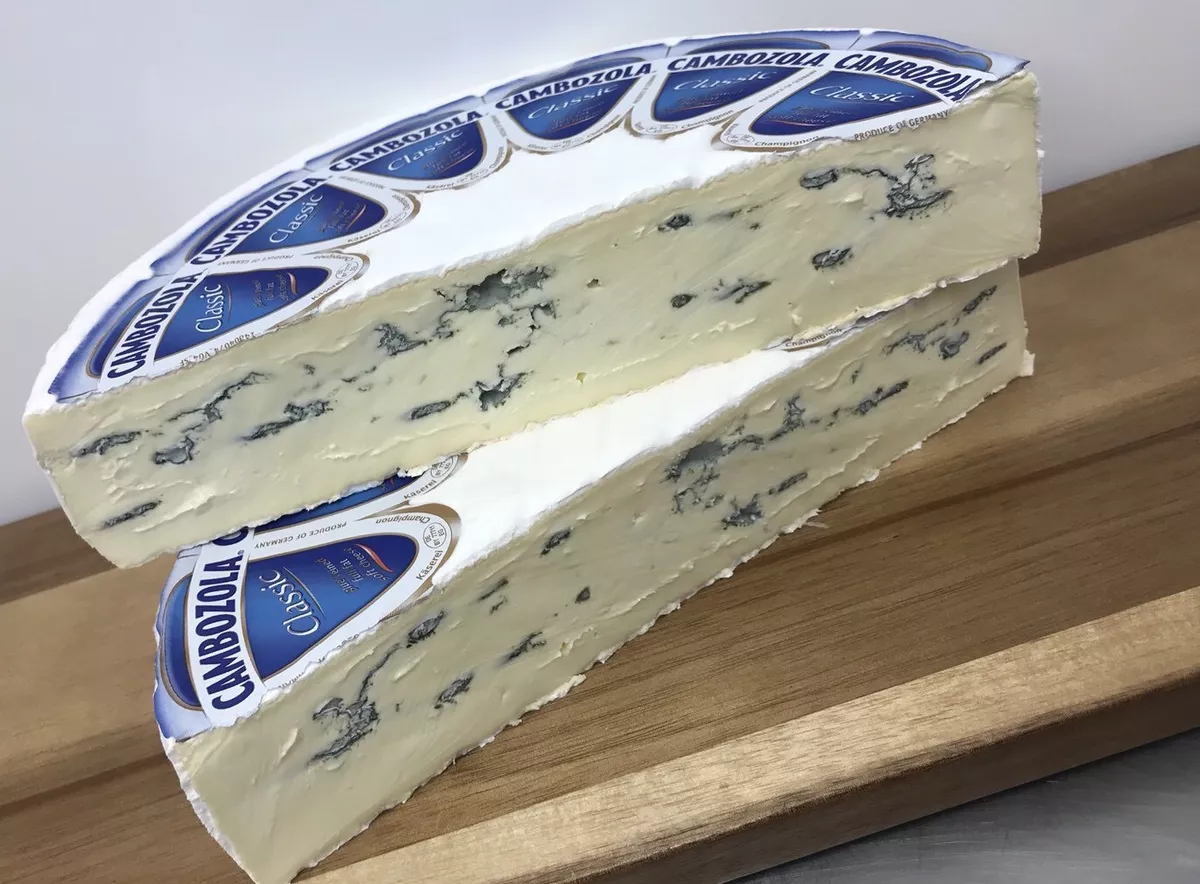 Soft Gorgonzola Cheese – 1/8 Wheel – 3.3 lb / 1.5 kg - Cow Cheese