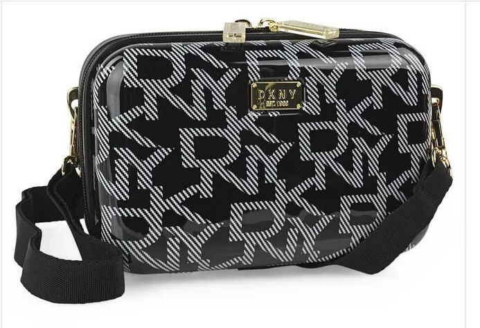 Neceser de viaje mujer con bandolera desmontable y ajustable marca DKNY