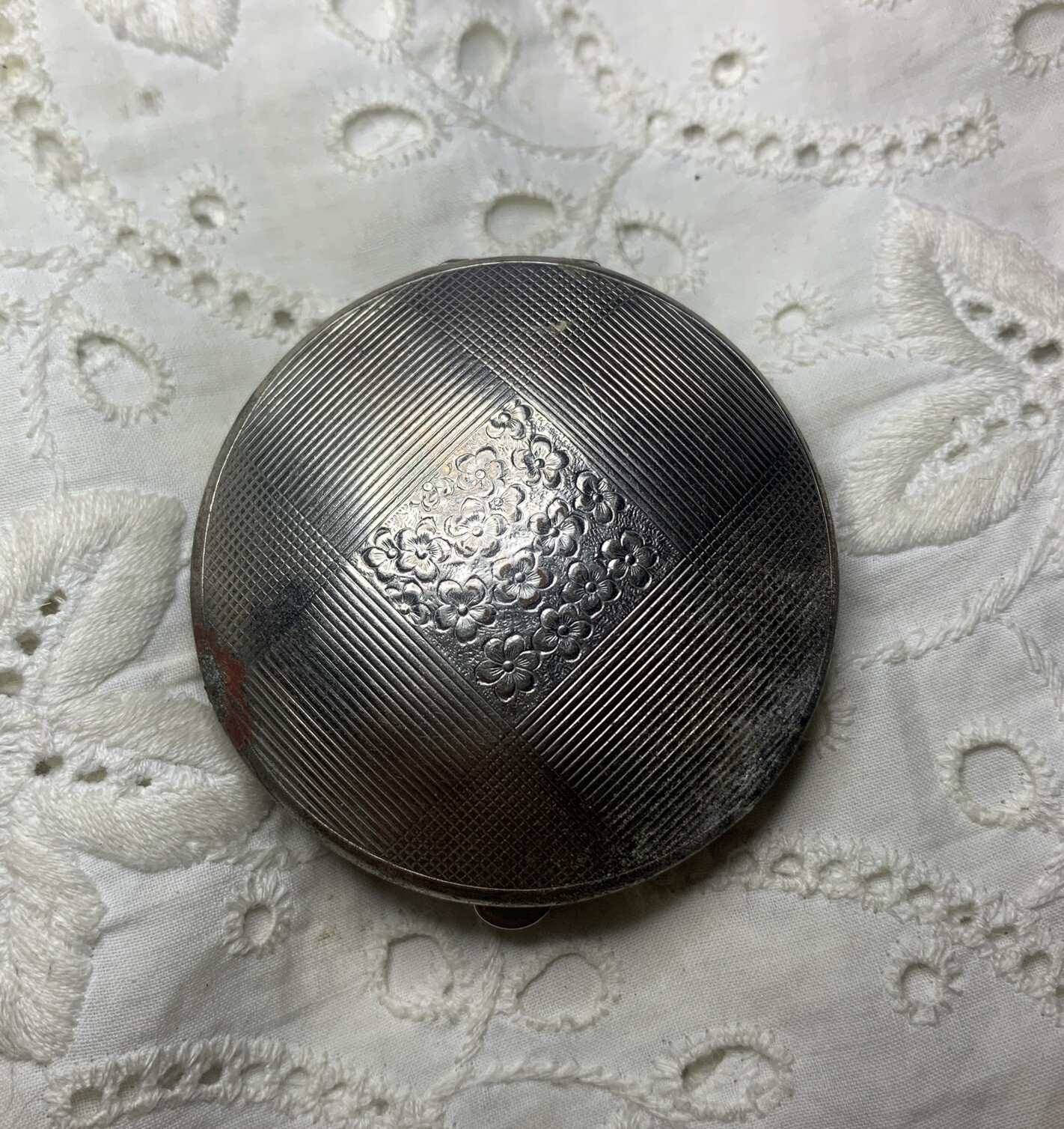 Picture 2 of 10