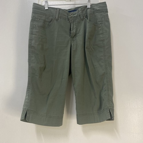 BANDOLINO Shorts Women's Sz 6 Khaki Green Bermuda