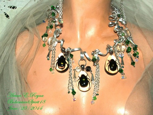 Artisan Arturo E.Reyna REAL GREEN BEETLES ART WIRE HANDCRAFTED BIB NECKLACE SET - Picture 4 of 7