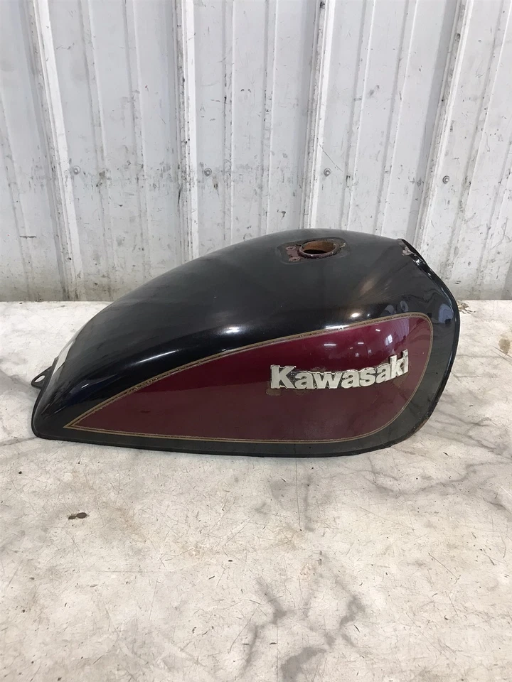 82 Kawasaki KZ 1100 KZ1100 D Spectre petrol gas fuel tank - Image 3 of 4