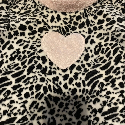 Specialty Girl sweater size 4 girl leopard print pink heart, cuffs, collar 142-8 - Picture 2 of 5