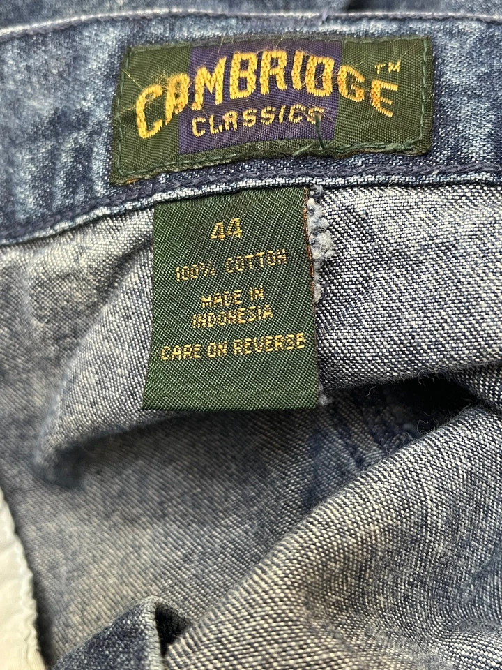 VINTAGE CAMBRIDGE CLASSICS Mens Blue Denim Bermuda Shorts Sz 44 - Image 3 of 3