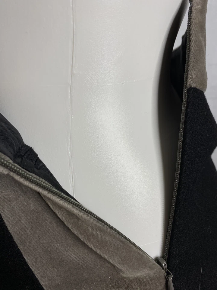 Kenneth Cole Mini Skirt Black Velvet Grey Trim Waist Above Knee Zips 6 - Image 3 of 4