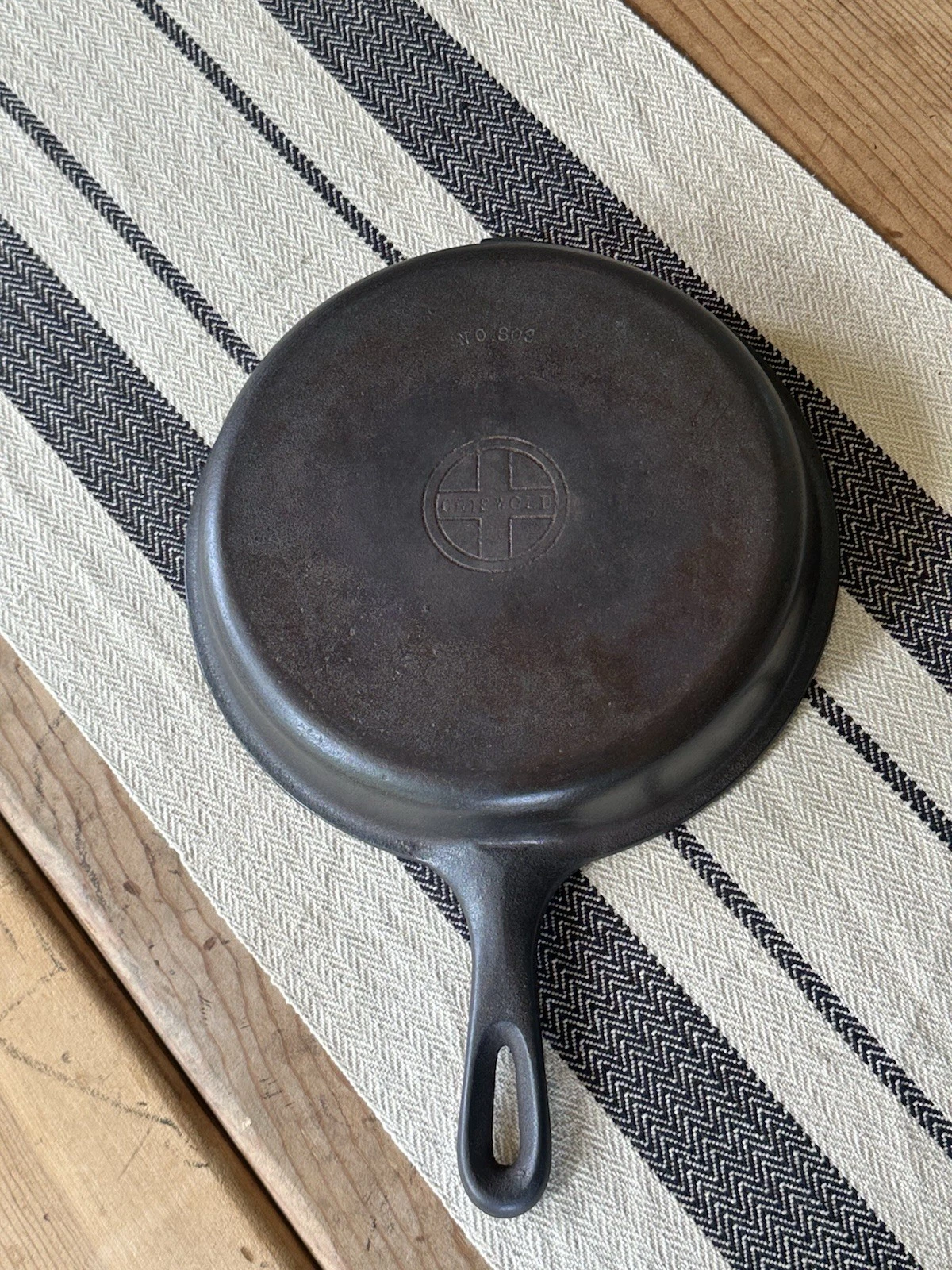 Vintage Griswold NO. 8 Cast Iron Skillet
Opens in a new window or tab