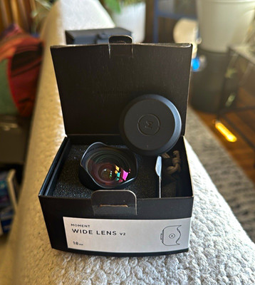 Moment Wide Lens V2 18mm Wide Angle Auxiliary/Conversion Lens