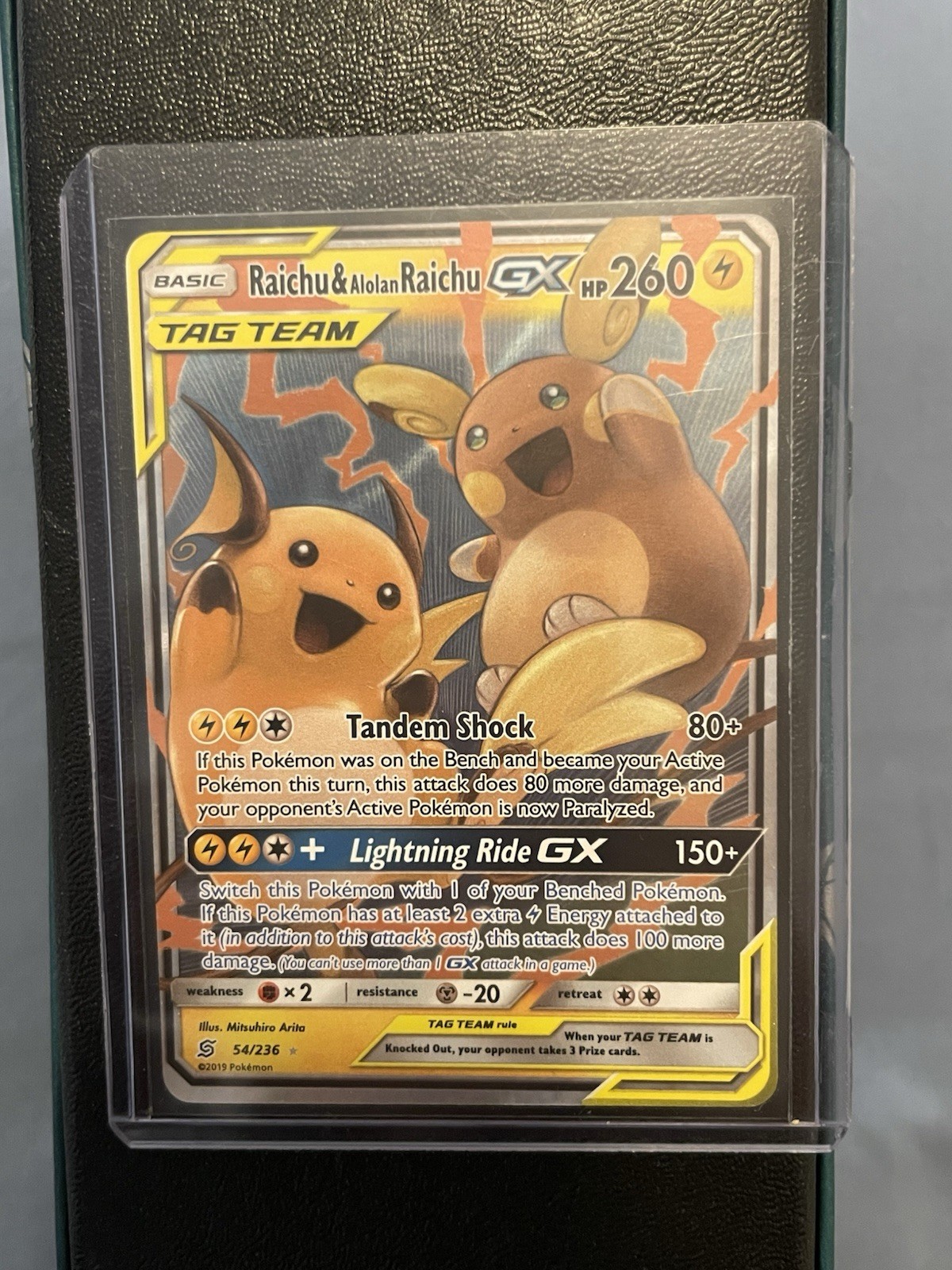 The Pokémon Company Raichu & Alolan Raichu GX TAG TEAM 54/236 SM Unified Minds