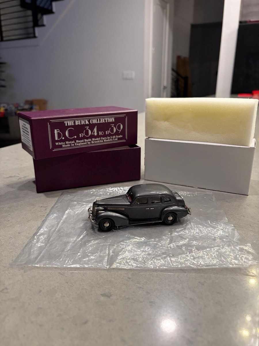Brooklin Models 1937 Buick Special 4 Door Touring Sedan BC003 1:43