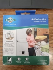 NEW PetSafe 4-Way Security Locking Cat/Dog Door For Small Pets PPA00-11325 NIB