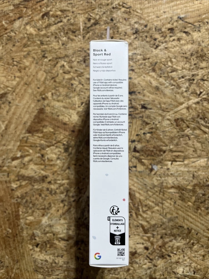 Fitbit Fitness Tracker Ace 3 para niños - negro/rojo deportivo MR Foto 4 de 4
