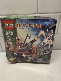 LEGO&reg; Castle: Crossbow Attack  (7090) - Missing 1  Minifig w/ Box & Inst.  READ