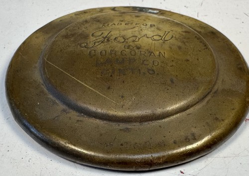 VINTAGE BRASS Top FORD LANTERN Light CORCORAN Lamp Chimney Old CAR Truck Auto - Picture 3 of 8