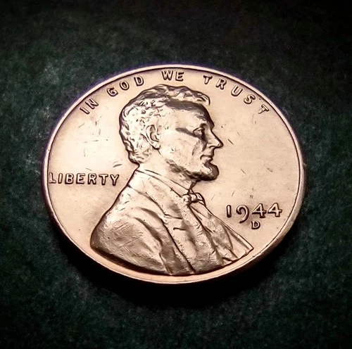 1944-D  Lincoln Wheat Cent Penny Coin  VINTAGE RARE   Good Condition  FREE SHIP