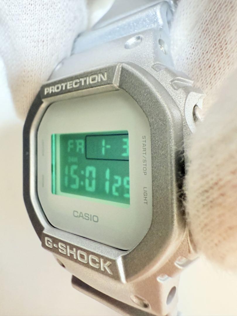 時計 CASIO G-SHOCK DW-5600SG Casio G-Shock Rare Dw-5600Sg Silver White | eBay