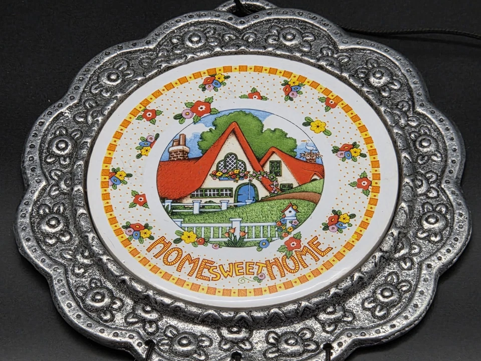 Новый винтажный фермерский домик Mary Engelbreit Wind Chime Home Sweet Home от Carson 1996 г. - Изображение 3 из 4