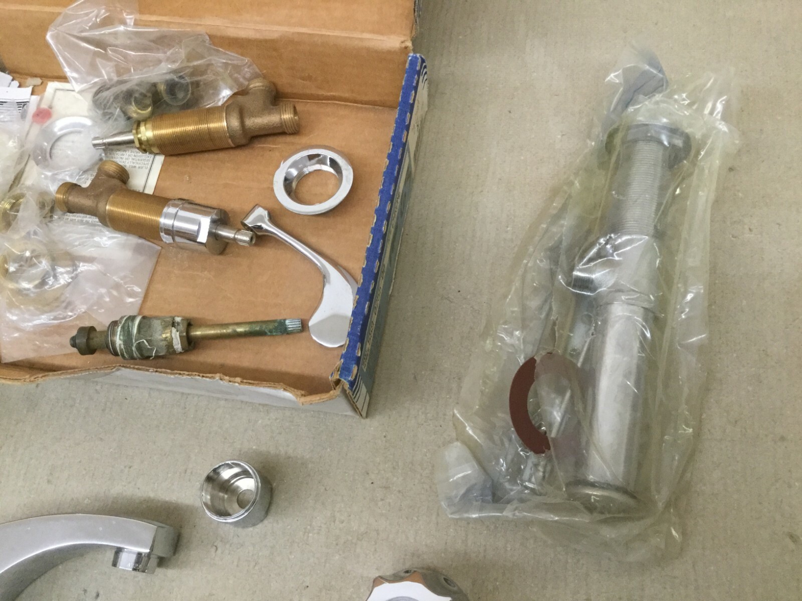 ELJER 559025500 MINIWIDESPREAD LAV SINK FAUCET, PARTS, CHROME eBay