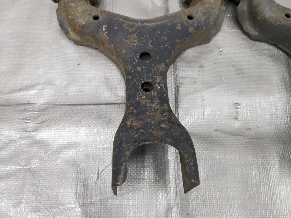 Brazos de control superiores traseros 90-05 MAZDA MIATA, OEM 1990-2005 Foto 3 de 4