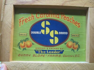 Genuine Vintage Sunny Slope Wooden Peach Crate w/Original Labels  B7194
