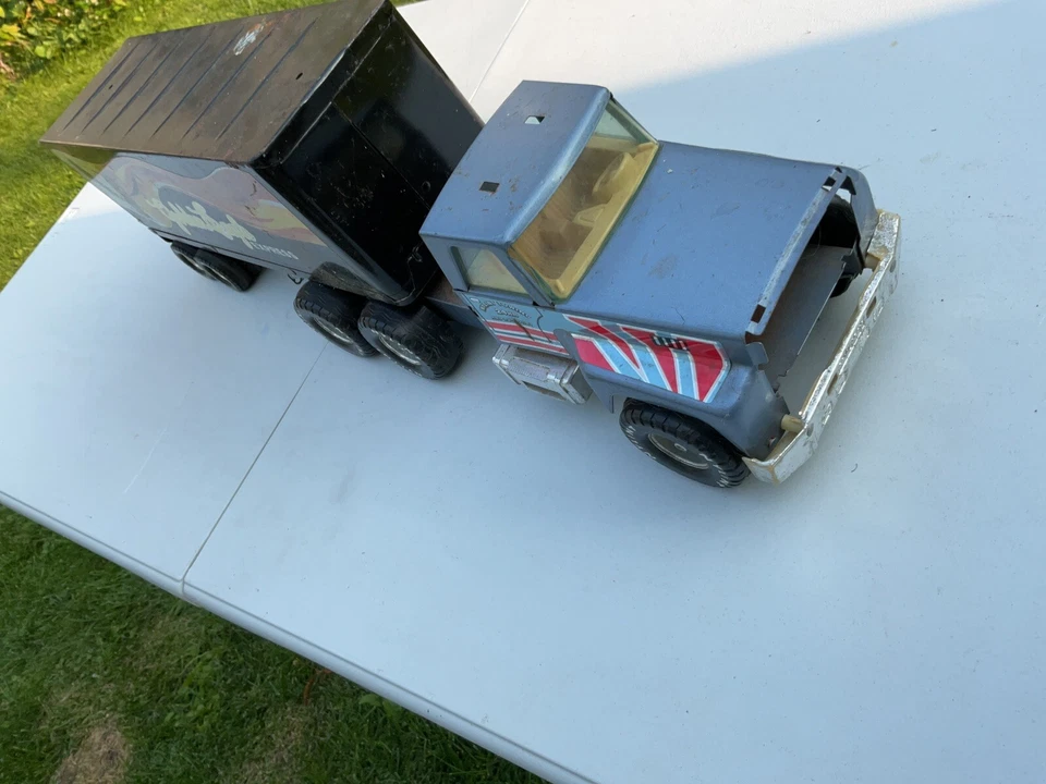 РЕДКАЯ ВИНТАЖНАЯ ИГРУШКА NYLINT GOLD EAGLE EXPRESS ПОЛУПРИЦЕП ПРЕССОВАННАЯ СТАЛЬ - Изображение 2 из 4