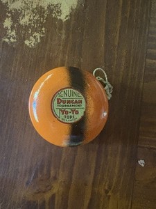 Original Duncan YoYo 1930-1935 Genuine Tournament Gold Seal Red Lettering RARE